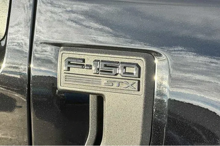 $36749 : Ford F-150 2024 4x2 STX 4dr image 9