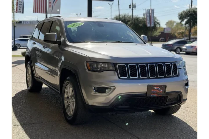 $16999 : 2021 Grand Cherokee Freedom image 4
