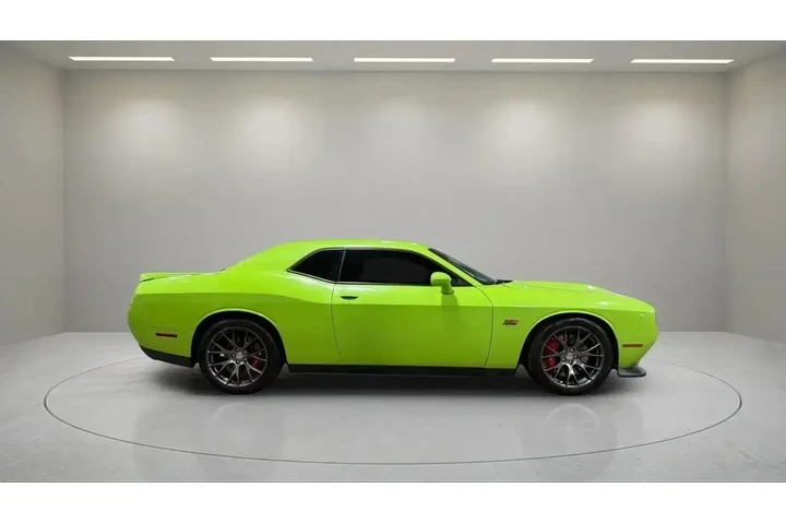 $33987 : Dodge Challenger 2015 SRT 39 image 2