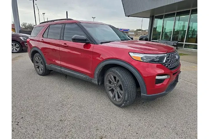 $29983 : Ford Explorer 2023 XLT 4dr S image 9