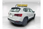 $18997 : Volkswagen Taos 2023 S 4dr S thumbnail
