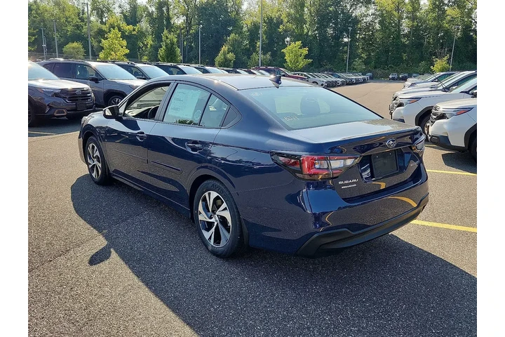 $27975 : Subaru Legacy 2025 AWD Premi image 3