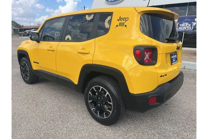 $19495 : Jeep Renegade 2023 4x4 (Red) image 7