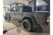 $30755 : Jeep Gladiator 2022 4x4 Over thumbnail