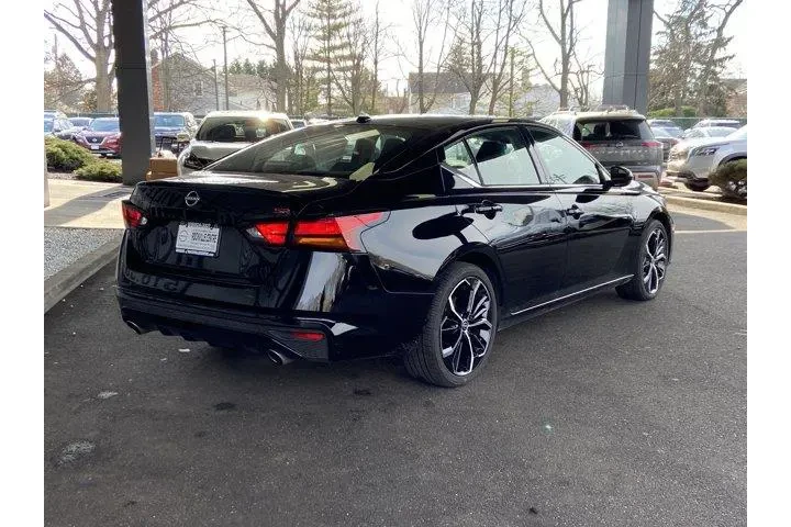 $19867 : Nissan Altima 2025 2.5 SR 4d image 5