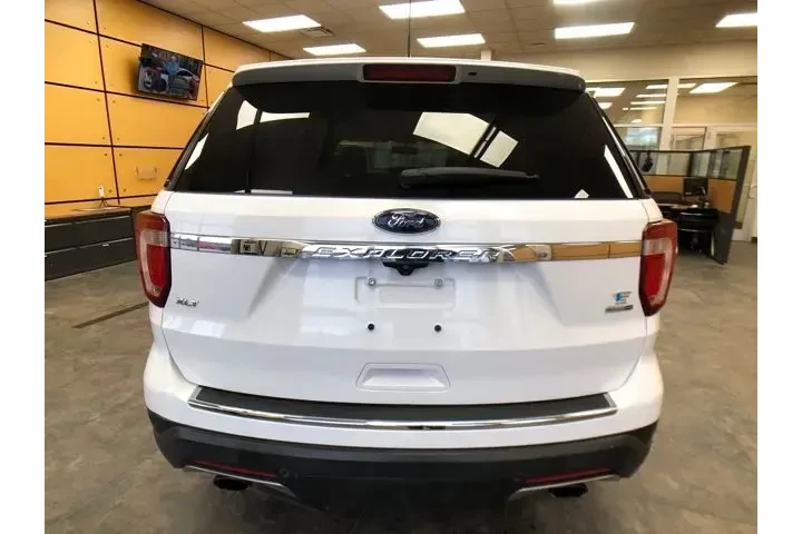 $14898 : Ford Explorer 2018 AWD XLT 4 image 6
