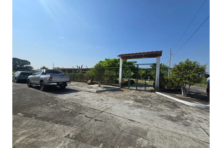 $41875 : TERRENO EN VENTA 5 PONDEROSA image 6