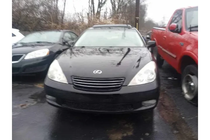 $5500 : 2003 ES 300 image 2