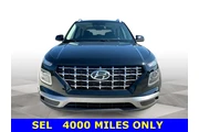 $16694 : Hyundai VENUE 2025 SEL 4dr C thumbnail