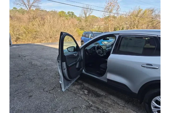 $21989 : Ford Escape 2023 AWD Active image 9