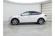 $27998 : Tesla Model Y 2021 AWD Long thumbnail