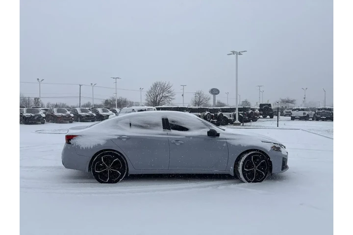 $22951 : Nissan Altima 2024 2.5 SR 4d image 6