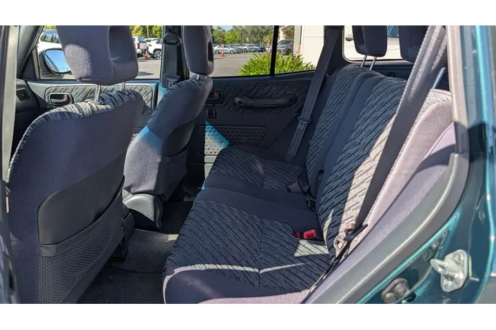 $10990 : 1998 RAV4 Special Edition L image 7