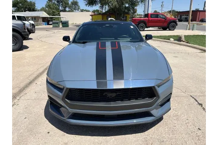 $28899 : Ford Mustang 2024 EcoBoost 2 image 3