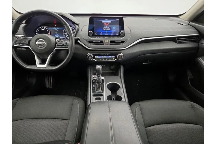 $17998 : Nissan Altima 2019 2.5 SV 4d image 9