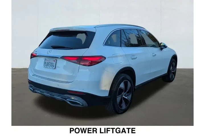 $39875 : Mercedes-Benz GLC 2024 GLC 3 image 5