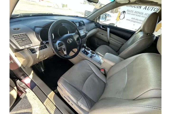 $9990 : 2012 Highlander SE image 10