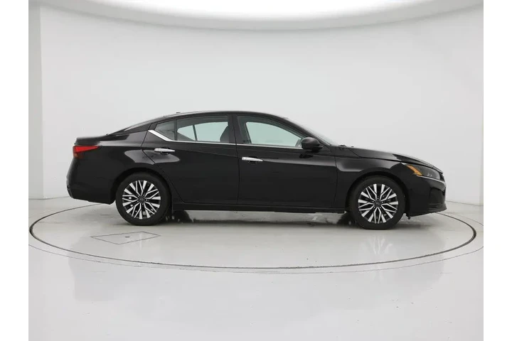 $20998 : Nissan Altima 2024 2.5 SV 4d image 7