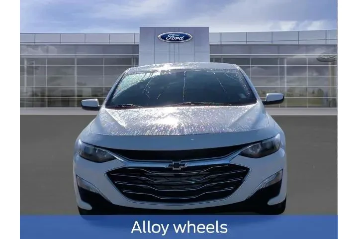 $15881 : Chevrolet Malibu 2020 RS 4dr image 9