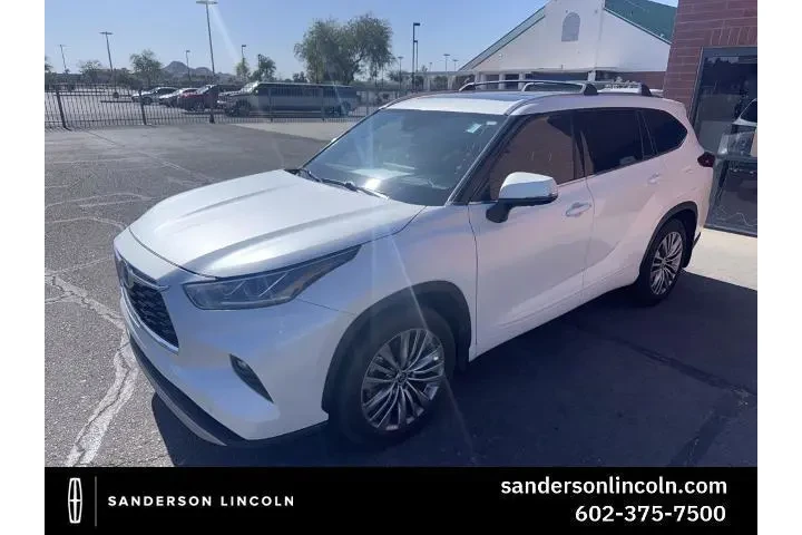 $33998 : Toyota Highlander 2020 AWD P image 1