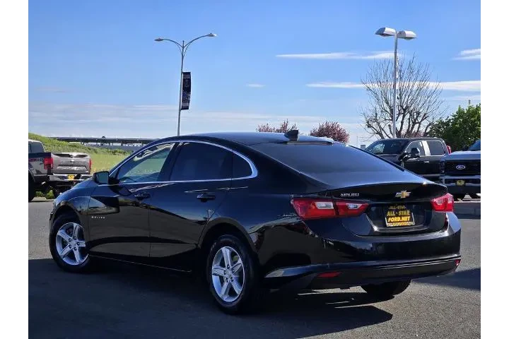 $16400 : Chevrolet Malibu 2023 LS 4dr image 6