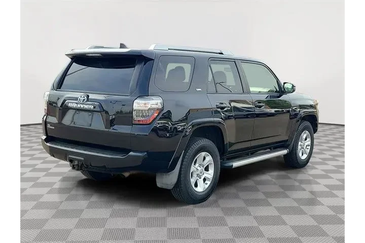 $17950 : Toyota 4Runner 2016 4x4 SR5 image 5