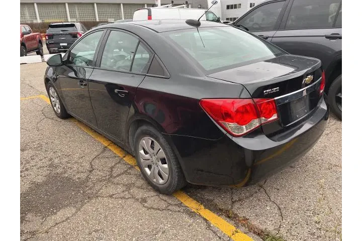 $6500 : Chevrolet Cruze 2015 LS Auto image 9