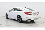 $18998 : Honda Accord 2021 Sport 4dr thumbnail