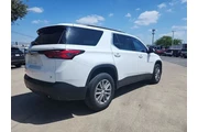 $22999 : Chevrolet Traverse 2022 4x4 thumbnail