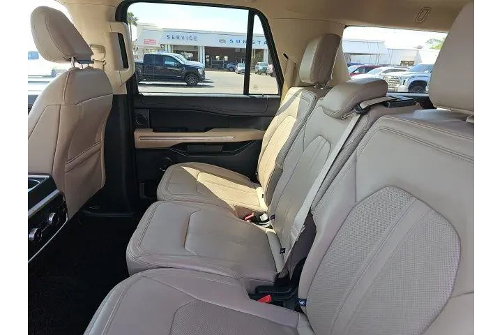 $39995 : Ford Expedition MAX 2024 4x2 image 5