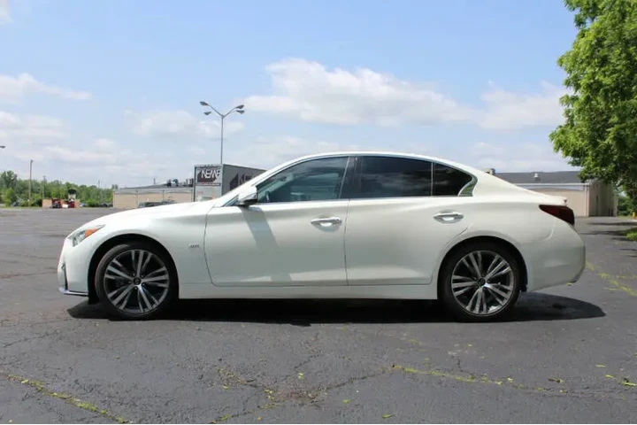 2019 Q50 3.0T Sport image 6