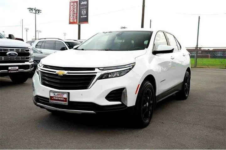 $21293 : Chevrolet Equinox 2023 4x4 L image 8