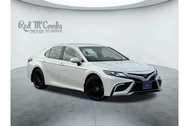 $29854 : Toyota Camry 2024 XSE 4dr Se image 1