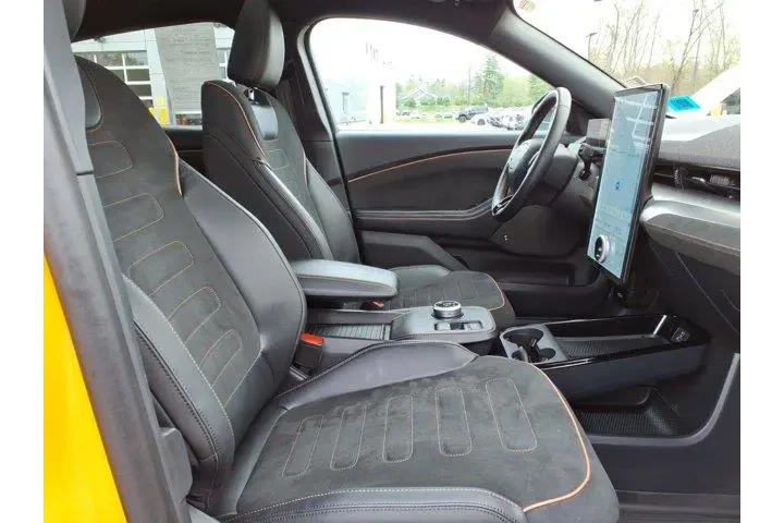 $38999 : Ford Mustang Mach-E 2023 AWD image 5