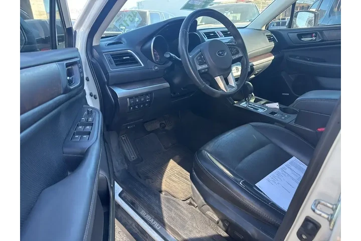 $14500 : Subaru Outback 2017 AWD 2.5i image 6