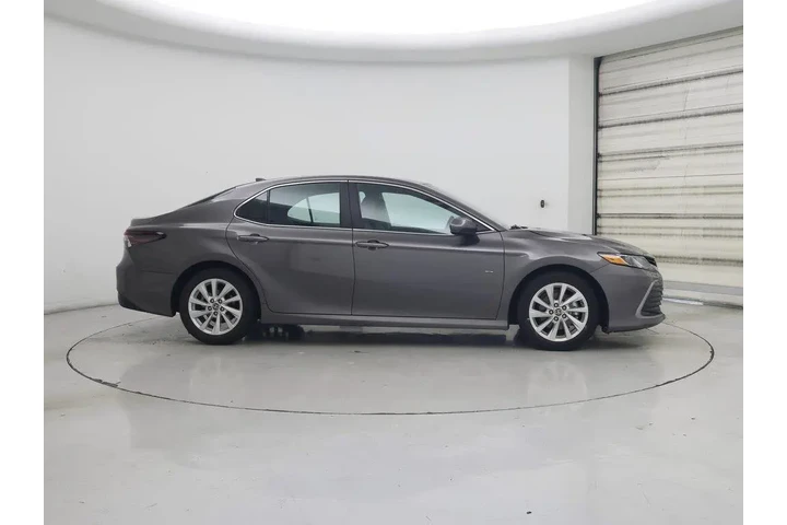 $25998 : Toyota Camry 2024 LE 4dr Sed image 7