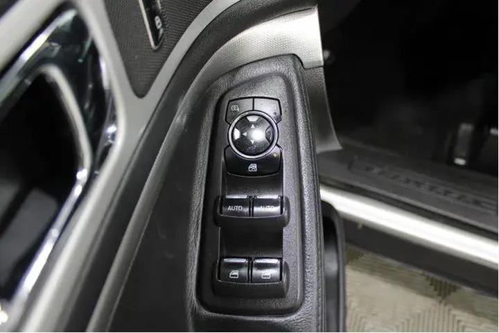 $9982 : Ford Explorer 2013 XLT 4dr S image 6