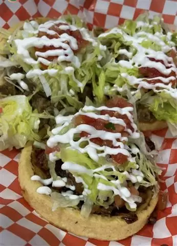 Tacos El Güero image 7