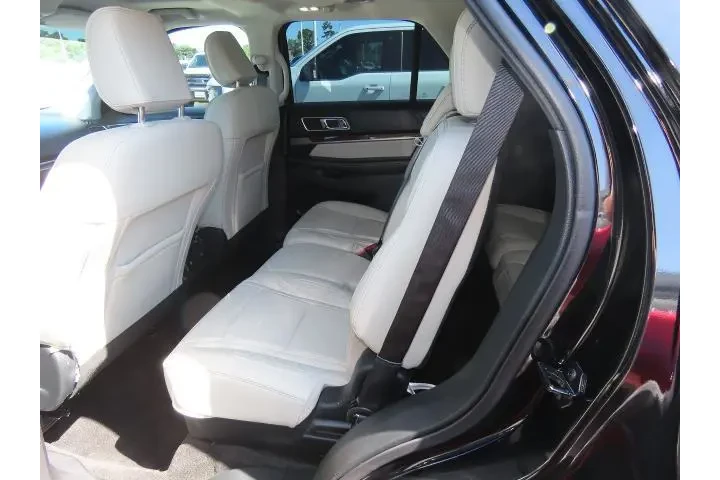 $13999 : Ford Explorer 2018 AWD Plati image 9