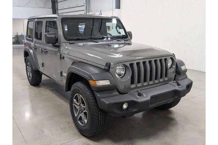 $27145 : Jeep Wrangler Unlimited 2020 image 5