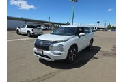 $23900 : Mitsubishi Outlander 2024 SE thumbnail