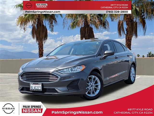 $12800 : 2019 Fusion SE image 1