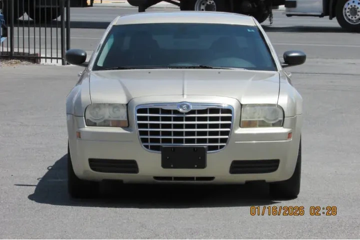 $6995 : 2006 300 image 2
