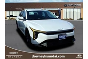 $22336 : Kia K4 2025 LXS 4dr Sedan thumbnail