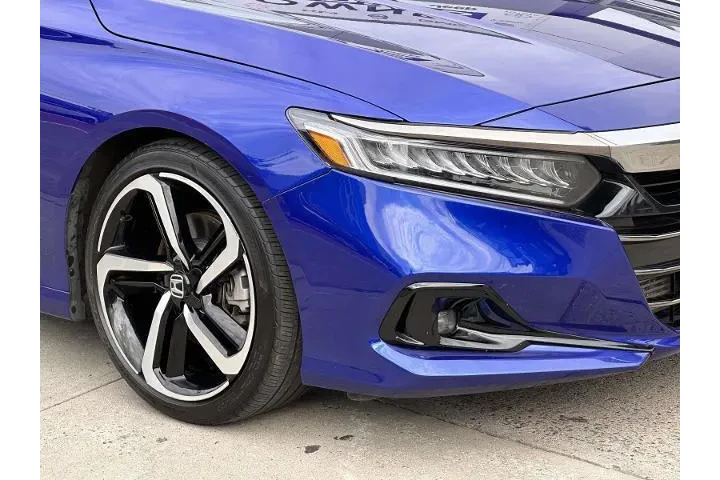 $22499 : Honda Accord 2022 Sport 4dr image 10