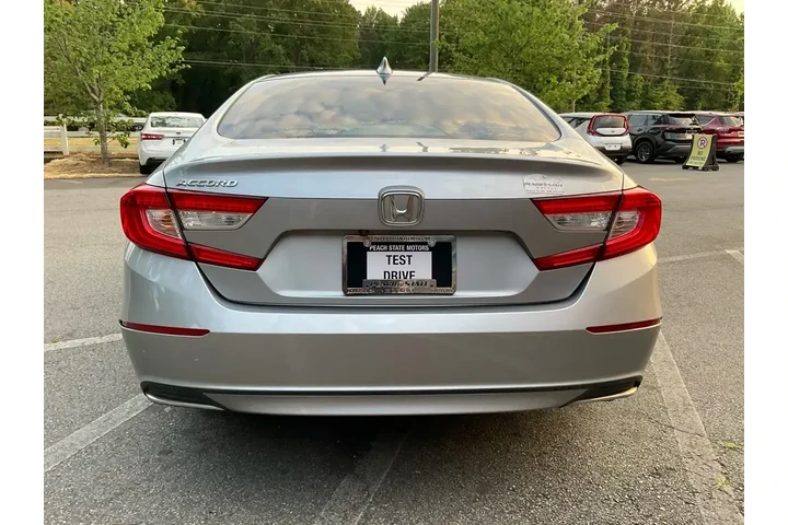 $14485 : Honda Accord 2019 LX 4dr Sed image 6