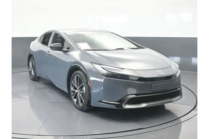 $26996 : Toyota Prius 2023 LE 4dr Hat image 9