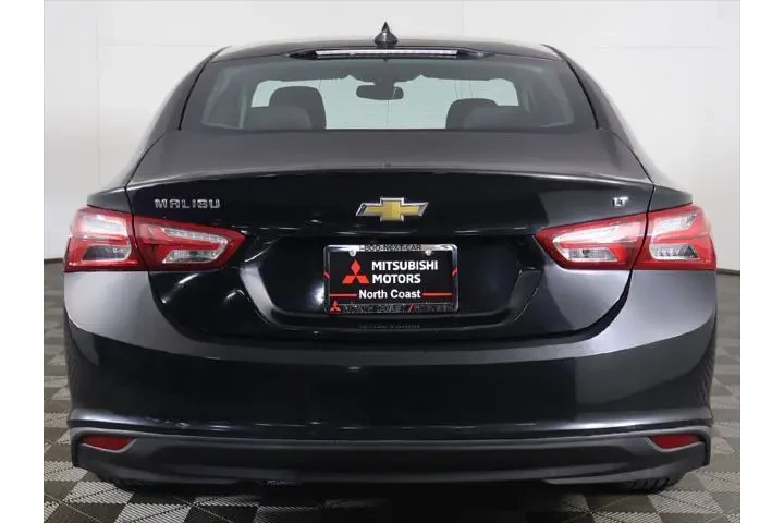 $14499 : Chevrolet Malibu 2022 LT 4dr image 9