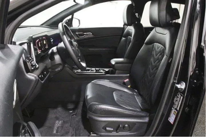 $28892 : Kia Sportage 2023 AWD X-Line image 3