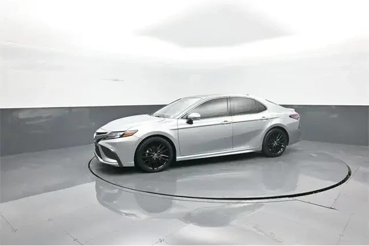 $22923 : Toyota Camry 2021 XSE 4dr Se image 4